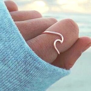 New Trendy Boho Rose Gold Wave Ring Size‎ 6 or 7